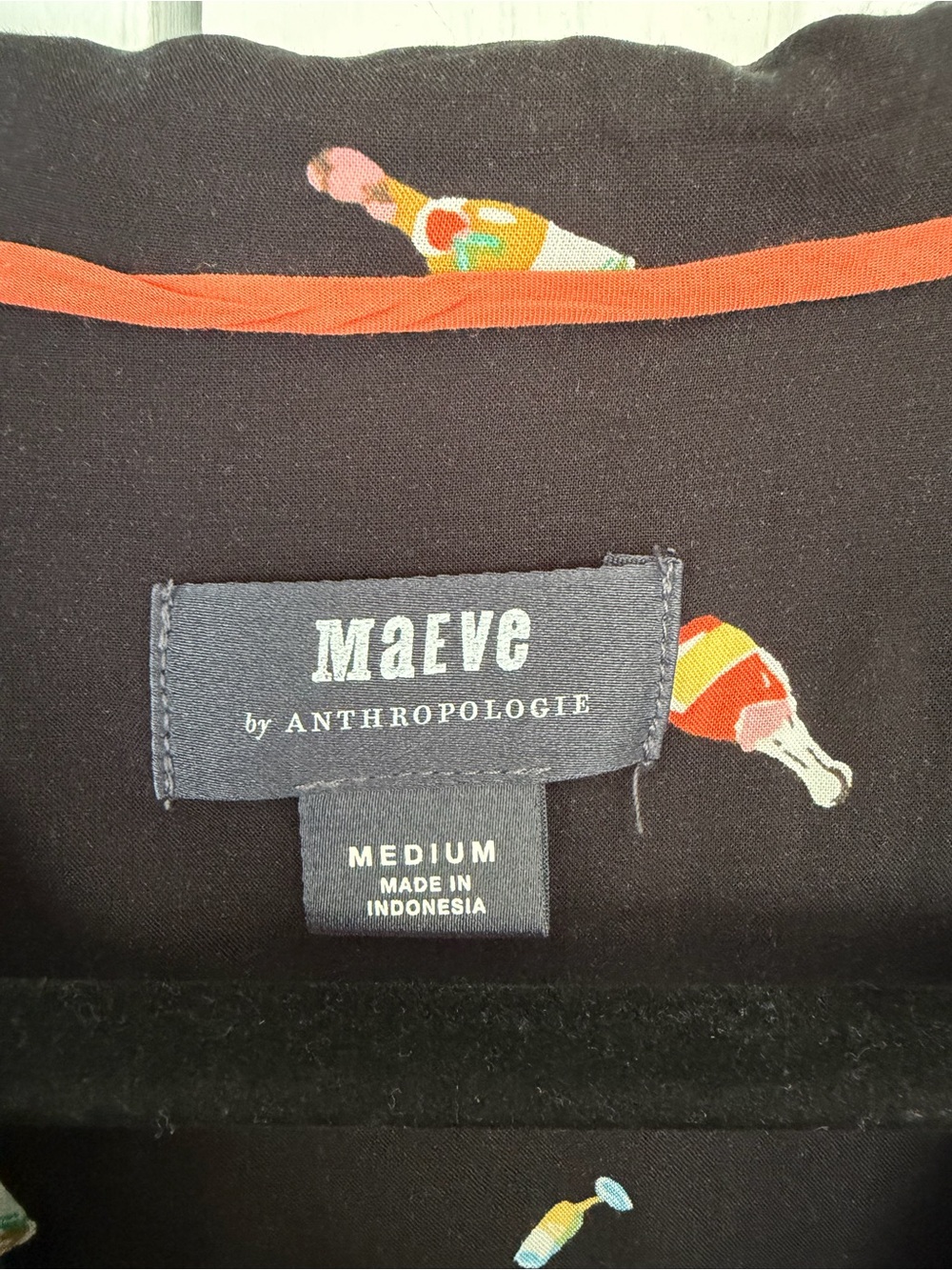 Maeve by Anthropologie Cheers Champagne bottle print shirt. Size Medium EUC. - Picture 5 of 5